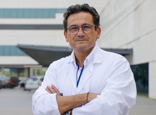 El gerente de La Fe, coordinador del grupo de Farmacia y Terapias avanzadas de la red Únicas