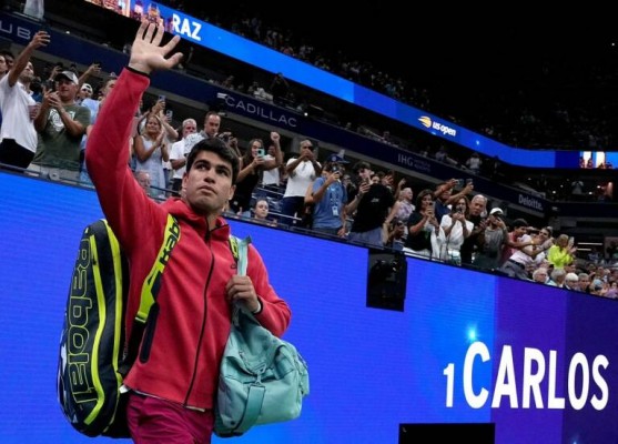 Alcaraz no jugará en Valencia la Copa Davis y le sustituye Albert Ramos