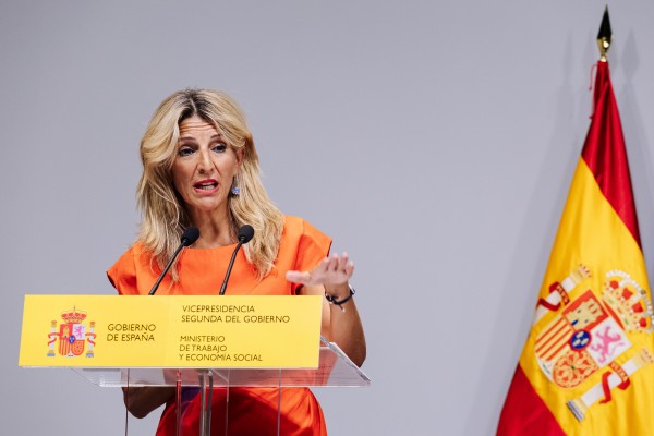 Díaz traslada su rechazo a la entrada saudí en Telefónica: 