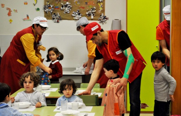 Serunion y otras 30 empresas, forzadas a despedir por la jornada continua en los colegios valencianos