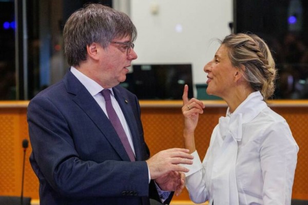 No sé si hubo beso, pero sí 