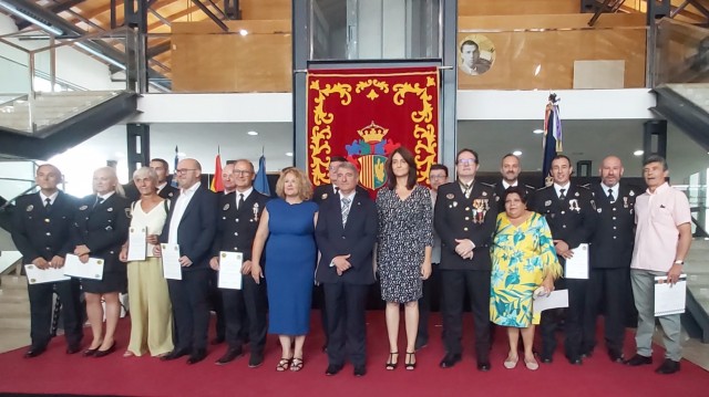 La Policía Local de Orihuela entrega las medallas al mérito policial el día de su patrona