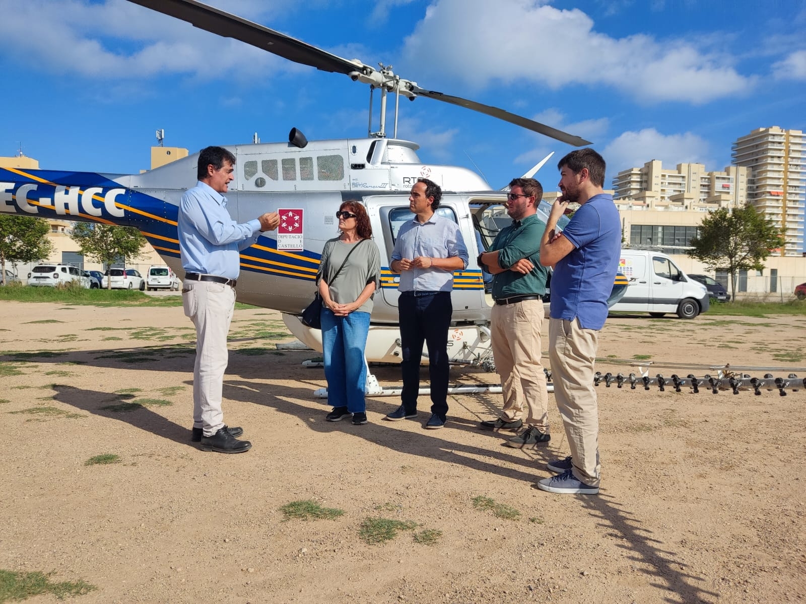 La Diputación actúa contra los mosquitos por vía aérea en la Marjalería de Peñíscola