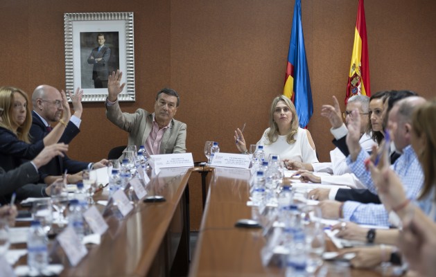El psiquiatra Matías Real sustituye a Joaquín Sanchis como gerente del Hospital Provincial