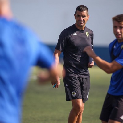 Torrecilla: “El campo del Formentera no es excusa, hay que adaptarse y competir”