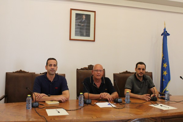 Sanidad trabaja en desjudicializar el convenio laboral de Marina Salud antes de posicionarse sobre la reversión