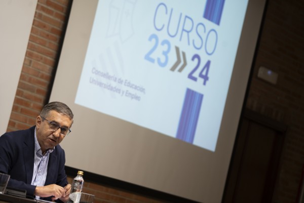 El curso escolar arranca con 33 barracones en la Comunitat y Educación evaluará el Pla Edificant