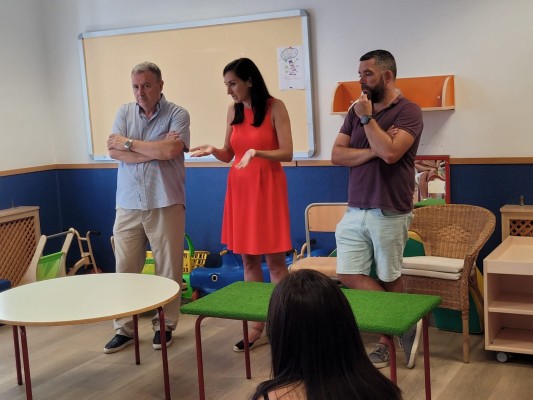 Castelló busca una solución ante el retraso de las aulas de 2 años en La Marina, El Pinar y Vicente Artero