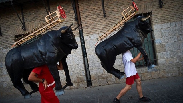 Compromís propone sustituir el bou embolat por animales figurados como los bous de foc