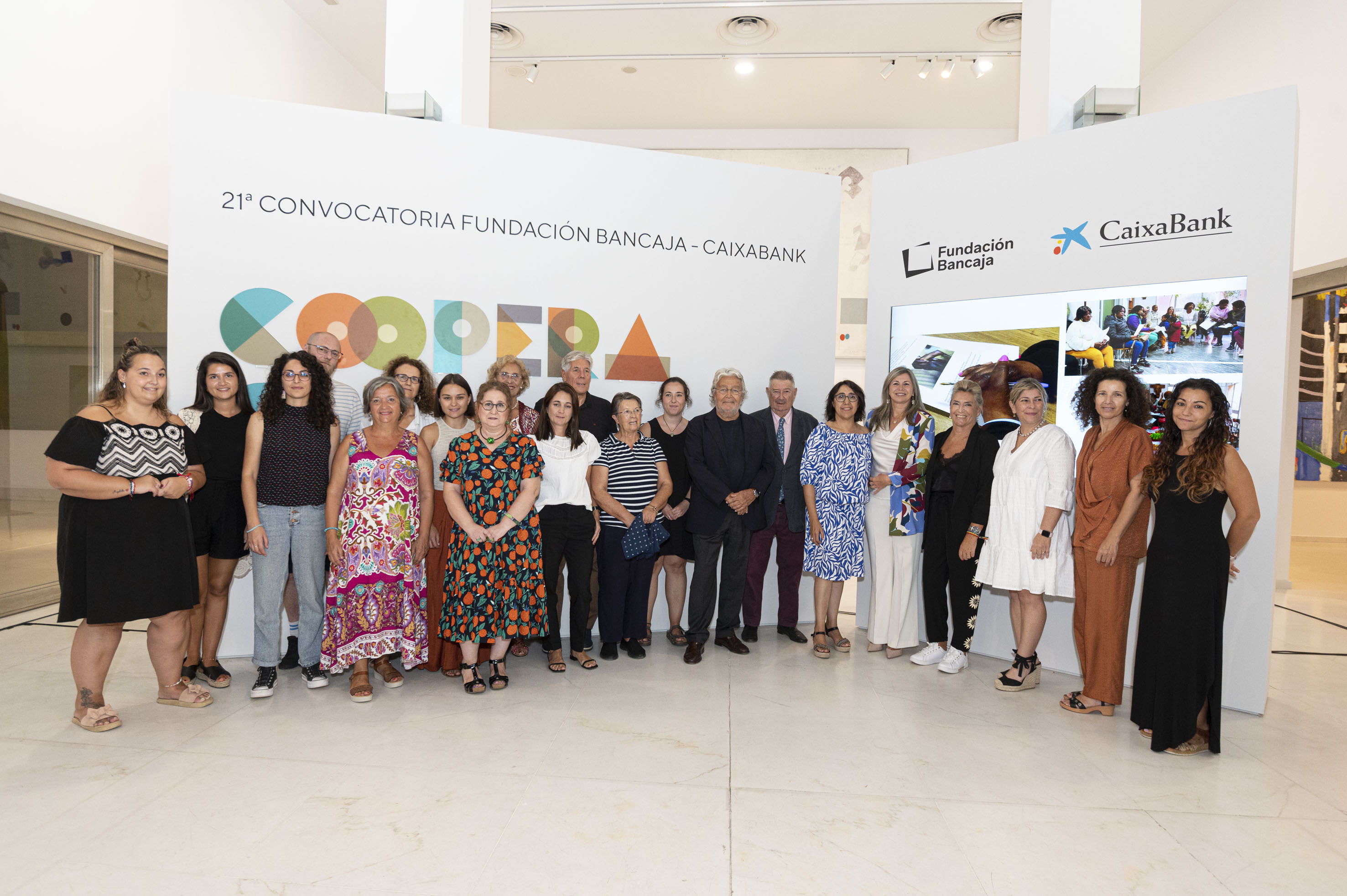 CaixaBank y Fundación Bancaja entregan ayudas a 20 entidades de la Comunitat para sus proyectos sociales