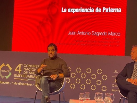 Paterna se convierte en la primera ciudad adherida la Red de Municipios Industriales de la Comunitat 