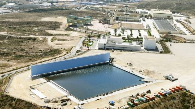 Ciudad de la Luz 'se hace hueco' para crecer con almacenes, talleres, hostelería y hasta hoteles  