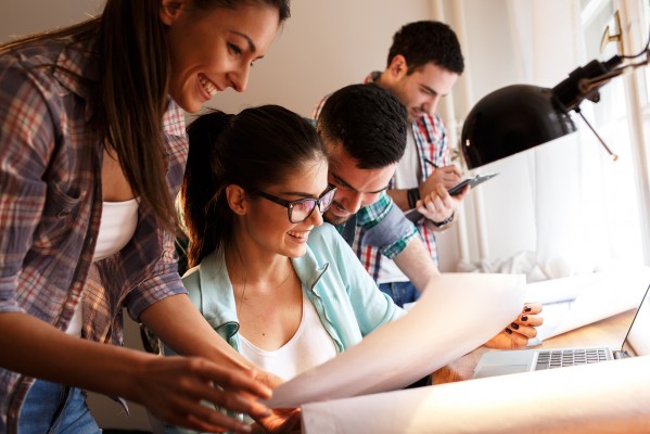 Nace The Bridge, una aceleradora para jóvenes emprendedores de impacto social y de medio ambiente