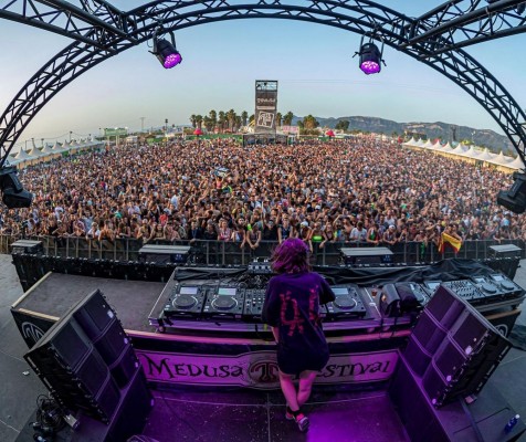 Facua denuncia al Medusa Festival por cobrar por devolver el dinero de la pulsera 'cashless'