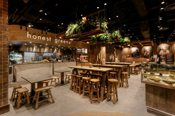 Sigue la fiebre por la comida saludable: aterriza en València la cadena Honest Greens 
