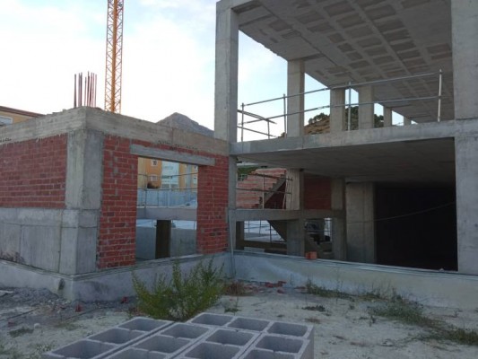 Un estudio evaluará el estado del auditorio de Xàbia para retomar la obra tras tres años parada