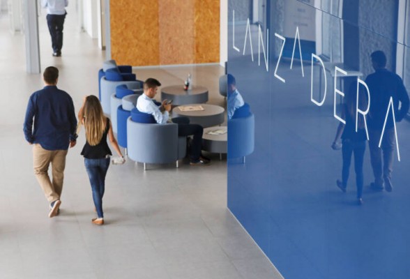 Tres 'startups' alicantinas se suman a las impulsadas por Lanzadera: Modelium, Bioferric Ink y Behauss