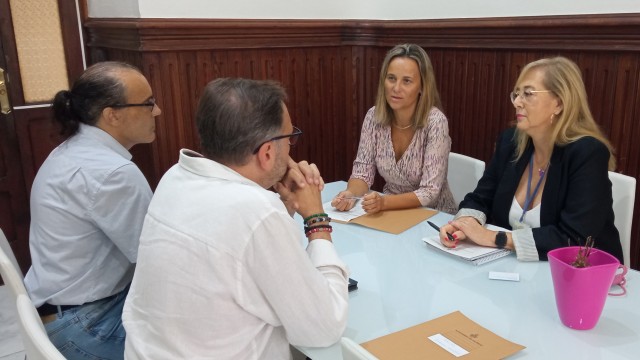 El Ayuntamiento de València creará una ventanilla única a la hostelería para 