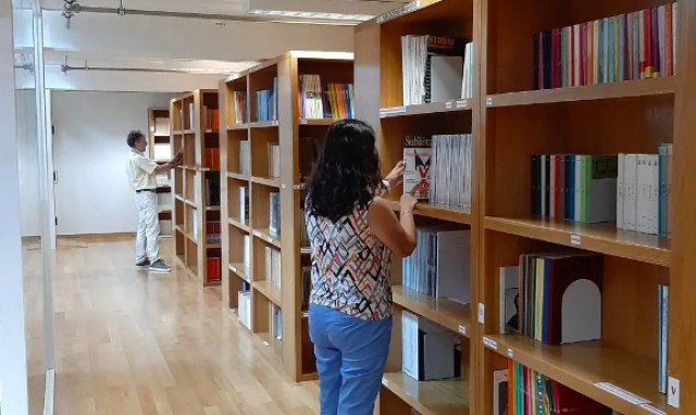 La Biblioteca del Museu de Belles Arts reabre siete años después