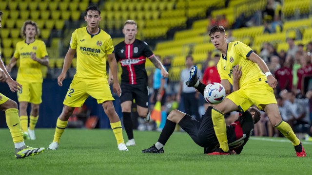 El Cartagena remontara el duelo y deja al Villarreal B sin recompensa