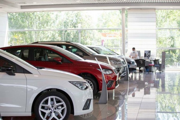 El 'boom' de ventas de coches híbridos dispara las matriculaciones este verano en la Región 
