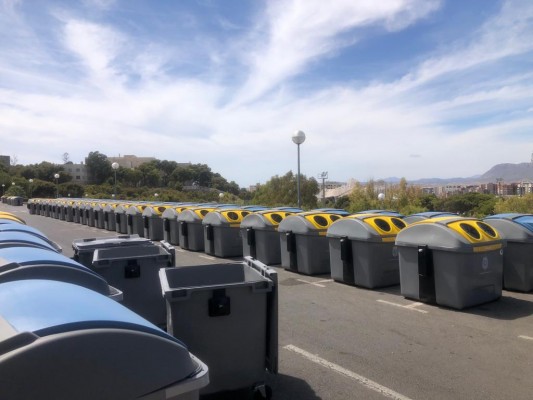 Alicante estrena la megacontrata de limpieza con la renovación de contenedores: la orgánica espera