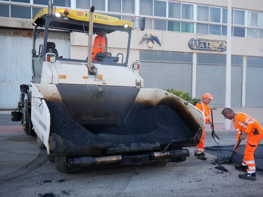 La Concejalía de Obras inicia un plan de reasfaltado en distintos puntos de Crevillent