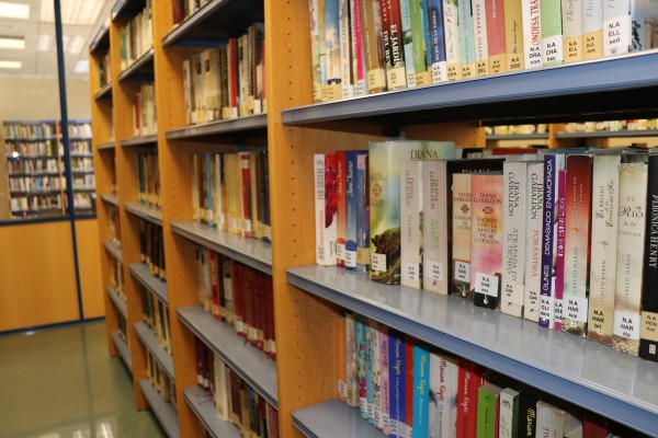 Las bibliotecas de Sagunt se integran en la Red de Lectura Pública de la Comunidad Valenciana