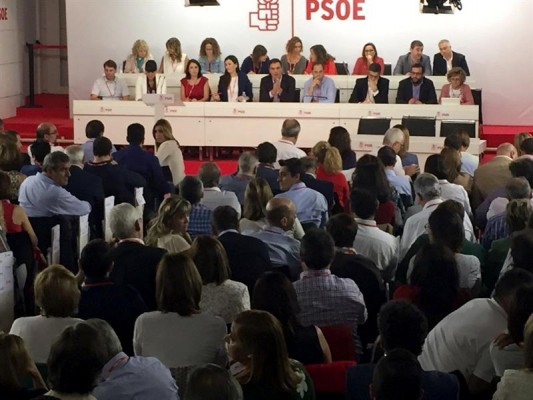 La Mesa rechaza someter a votación la moción de censura contra Sánchez