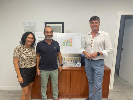 La Vila pide al nuevo gerente del departamento de salud un centro en la zona del Paradís y Poble Nou 