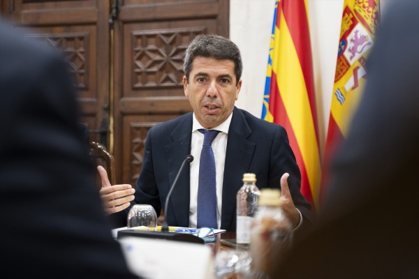Mazón anuncia que ya ha activado el dispositivo para que el Cicu vuelva a Alicante