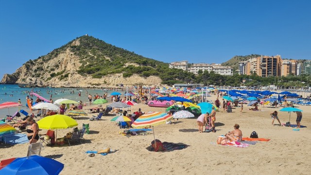 Finestrat destina 73.000 euros a los hoteles que trabajan con el Imserso