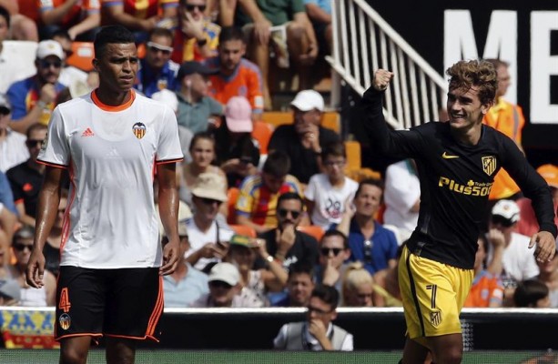 El Valencia CF compite pero cae ante el Atlético