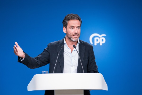 Borja Sémper admite que la investidura de Feijóo es muy 