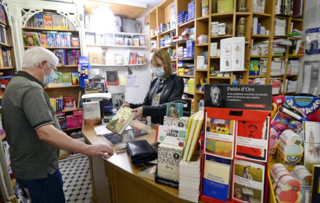 El comercio minorista de la Región no llega a la remontada nacional aunque vende un 3,8% más en julio