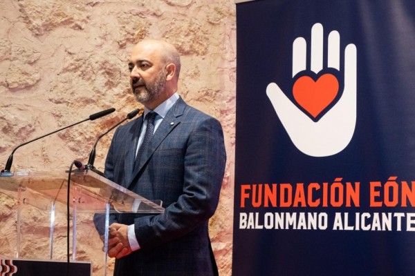 El Horneo Alicante se presentará ante su afición el miércoles frente a Agustinos
