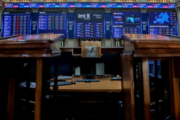 El Ibex 35 asalta los 9.400 puntos tras subir más de un 0,6% en la apertura