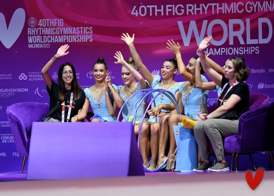 Patricia Pérez y Mireia Martínez despiden ‘su’ Mundial como subcampeonas en el ejercicio de 5 aros
