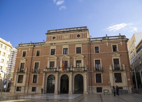 La Diputación y el CSIC colaboran para la concesión de cinco becas para investigación acuícola