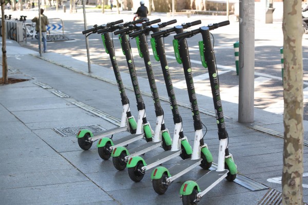 El Ayuntamiento de Murcia regulará el uso de los patinetes eléctricos en el municipio antes de que acabe el año