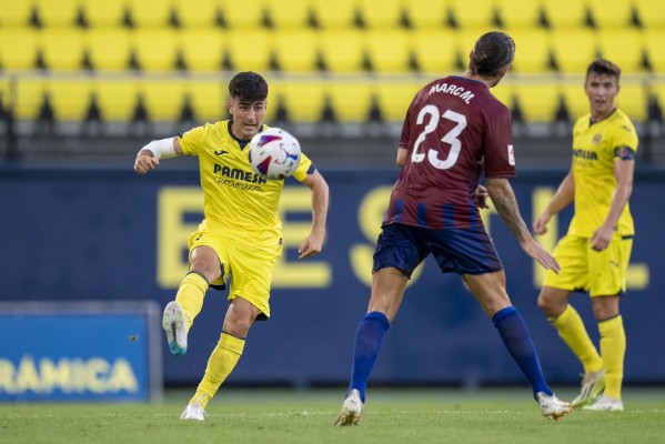 El Villarreal B pretende seguir amargando el arranque liguero al Elche, obligado a despegar