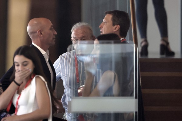 El Levante se pronuncia sobre el 'caso Rubiales' y confía en 