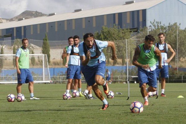 El Levante UD vuelve al trabajo tras su victoria ante el Valladolid