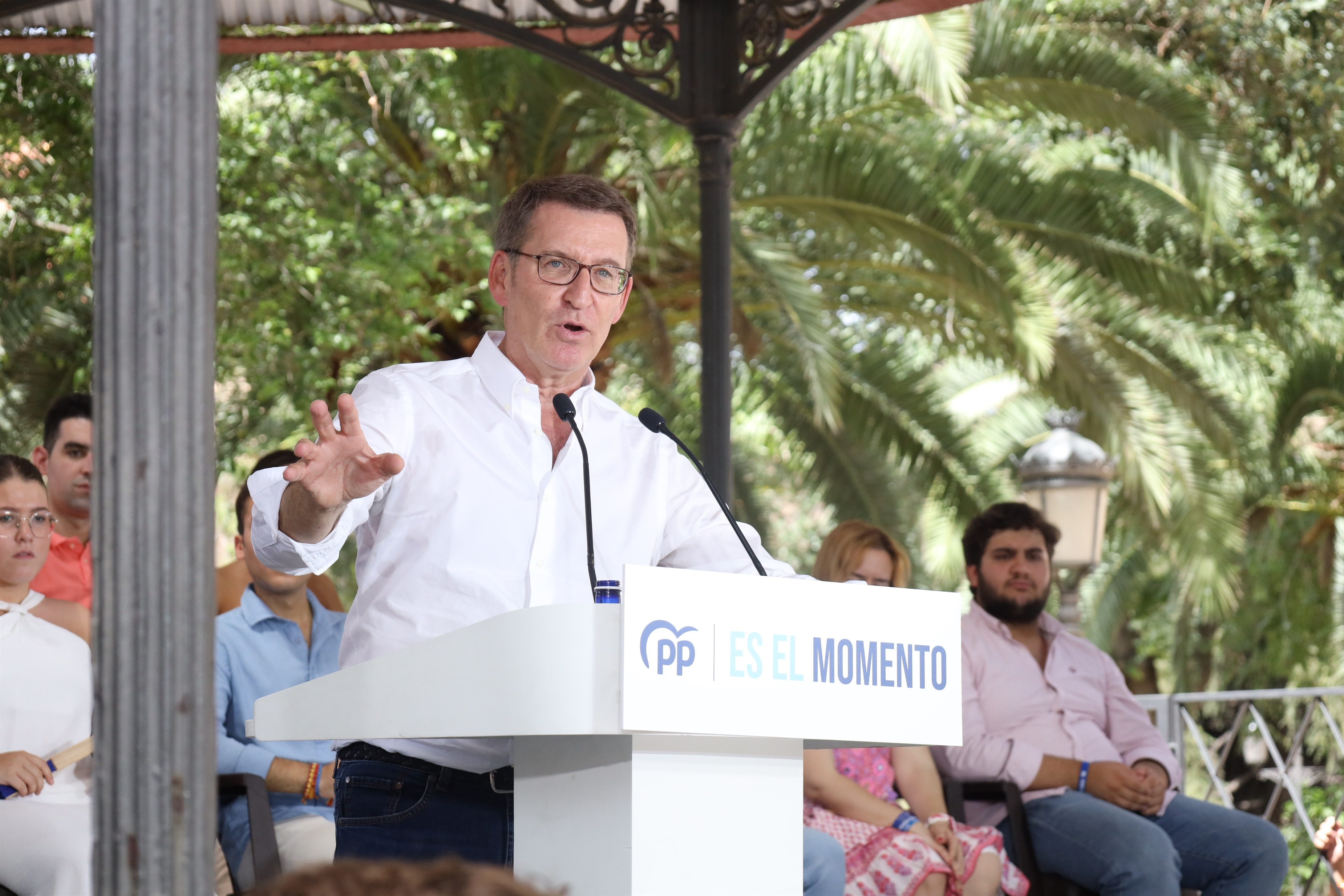 Feijóo abre el curso político este domingo con sus barones antes de iniciar contactos de investidura
