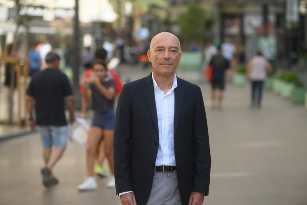 Jesús Carbonell: 