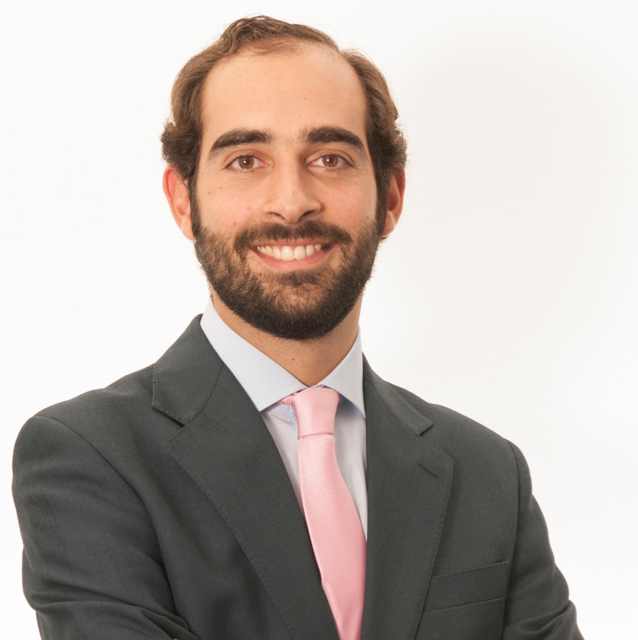 Los riesgos atenazan a los mercados financieros