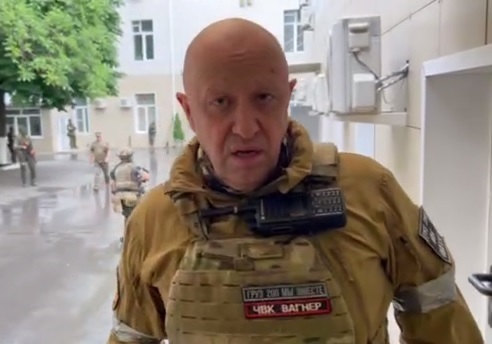 Zelenski niega la implicación de Ucrania en el accidente aéreo mortal de Prigozhin