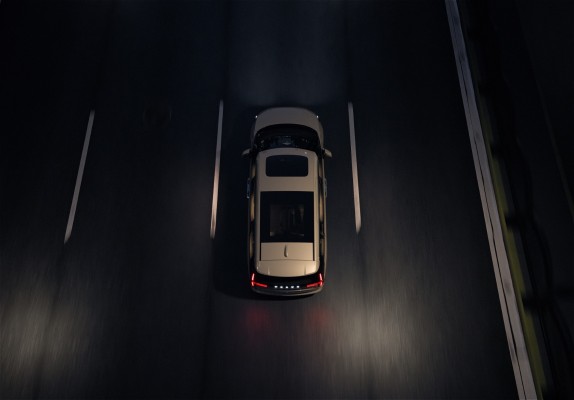 Se acerca la llegada del EM90, el primer monovolumen premium totalmente eléctrico de Volvo