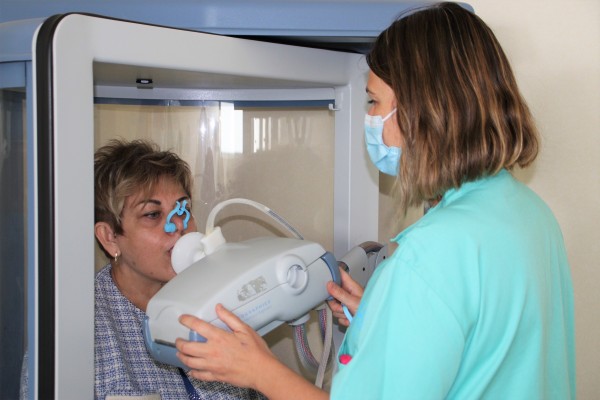 Neumólogos alertan sobre neumonías y bronquiolitis asociadas al vapeo y a las cachimbas