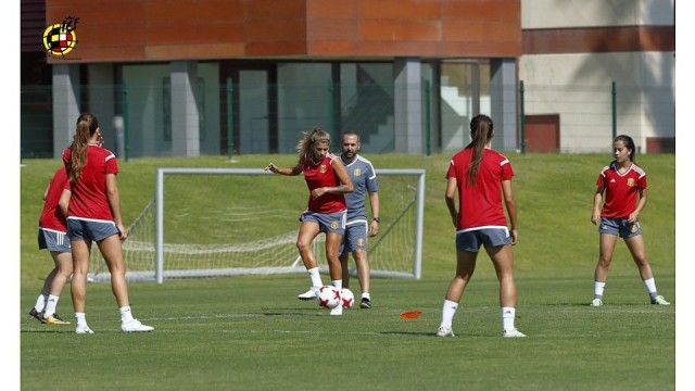 La Asamblea General de la RFEF convocada tras el beso de Rubiales a Jennifer Hermoso la componen 140 miembros
